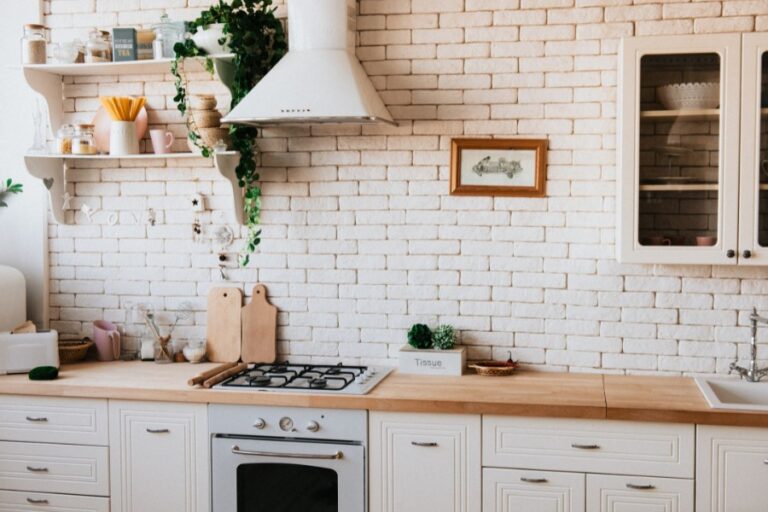 First Apartment Kitchen Essentials featured image